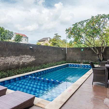 Zen Rooms Basic Jimbaran Taman Mulia Bagian luar foto