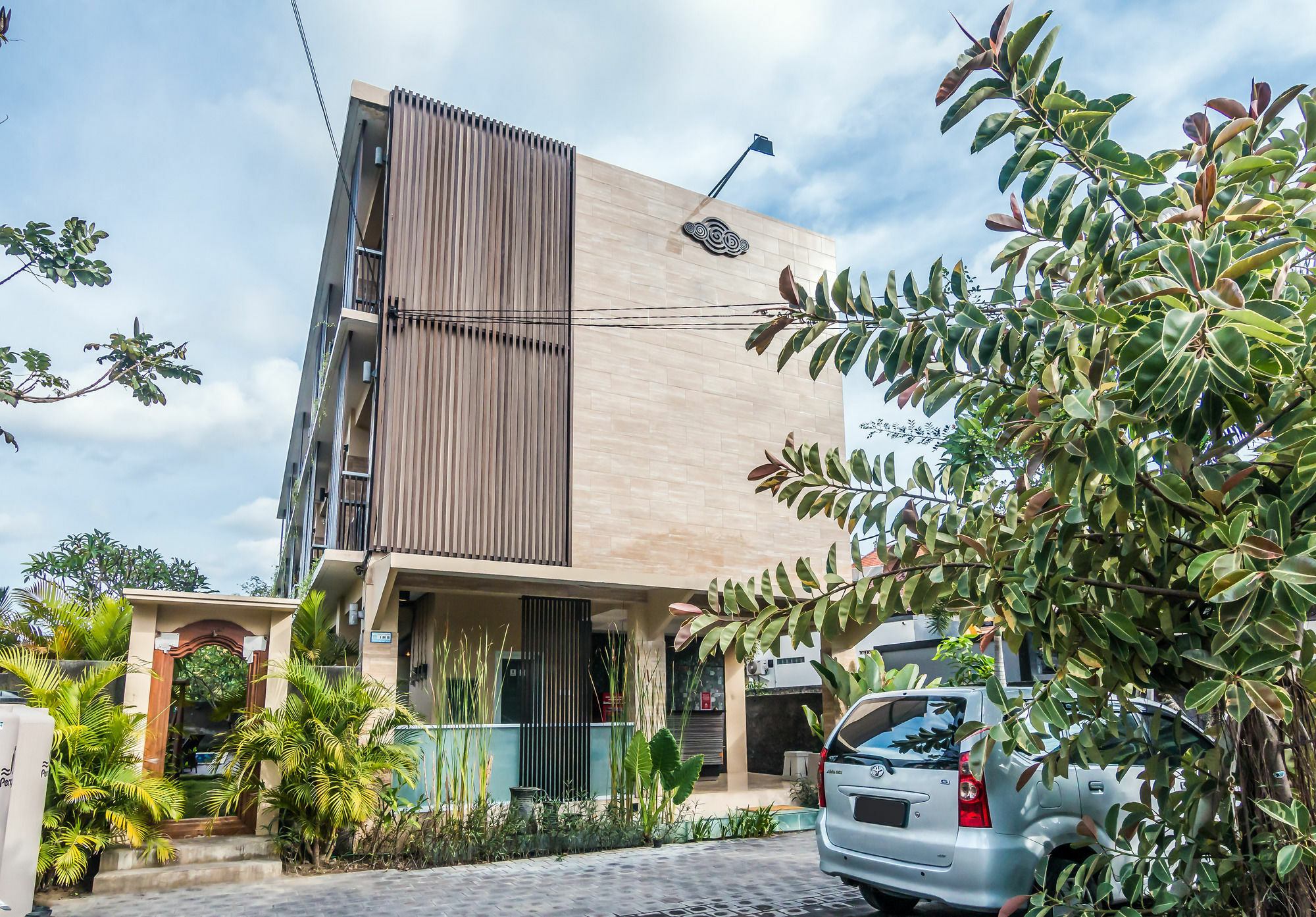 Zen Rooms Basic Jimbaran Taman Mulia Bagian luar foto